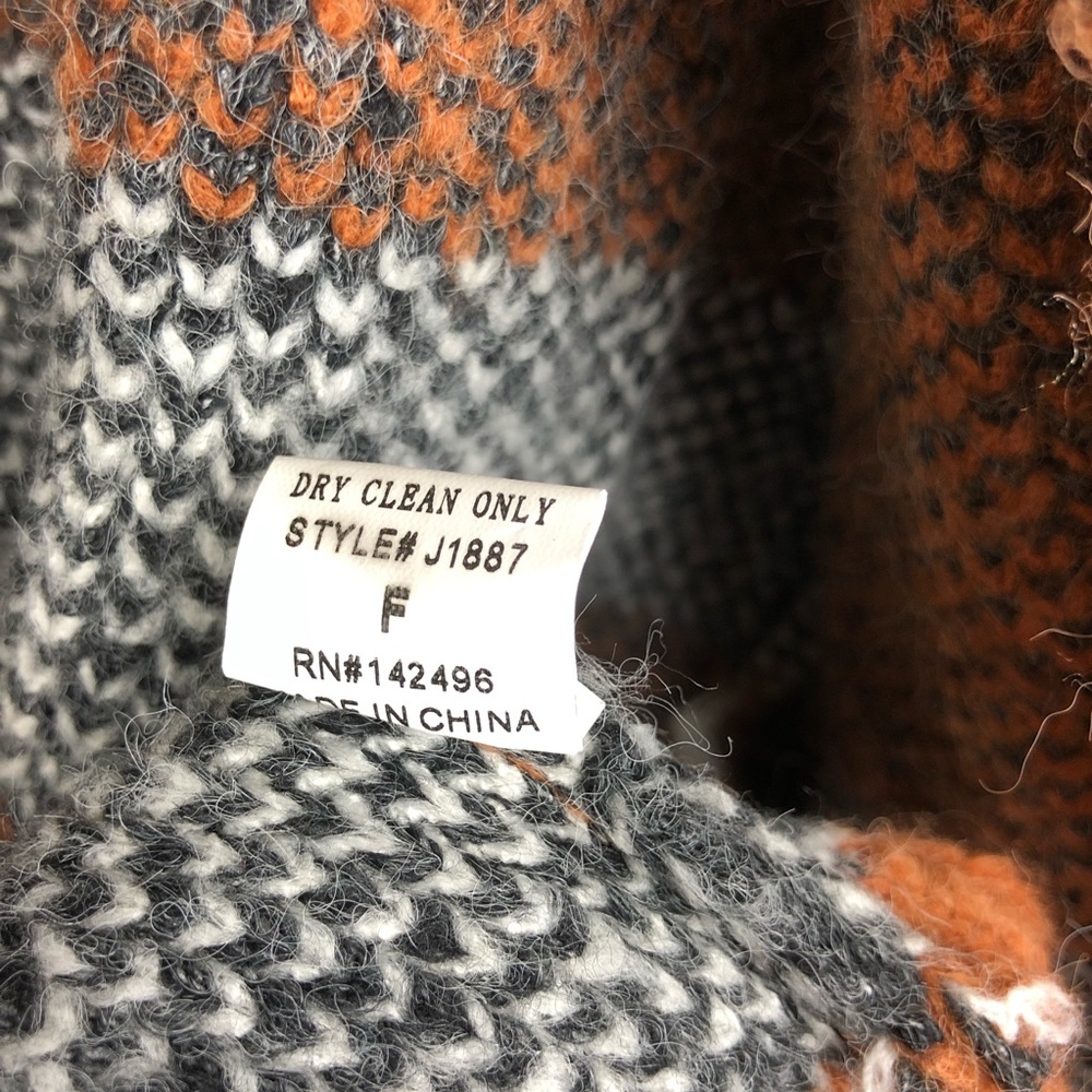 Re named Open Front Cardigan Color Block Sweater - Picture 4 of 8